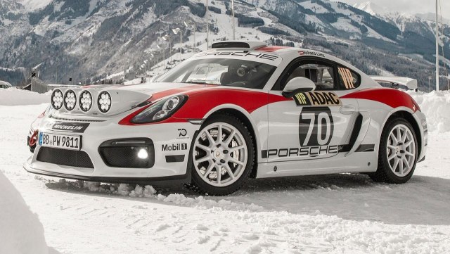 Porsche pronašao 100 kupaca – pravi reli Cayman GT4 FOTO