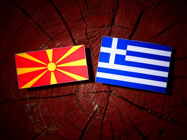 Čestitke Makedoniji i Grčkoj: Završetak 