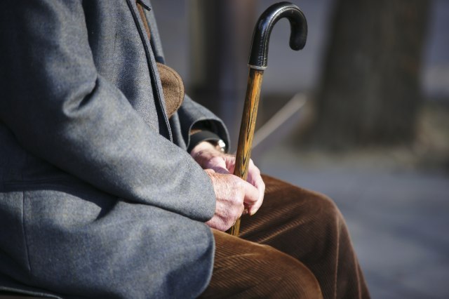 Serbian pensioners risk poverty less than many in EU