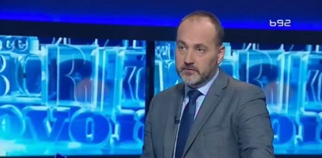 Politika: Saša Janković napustio PSG