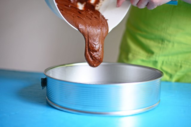 Uz malo truda: Èokoladna torta bez brašna od samo 3 sastojka
