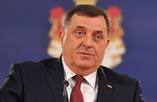 Dodik:  Važno odmaæi se od dnevnopolitièkih tema