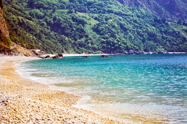 Lista plaža u Crnoj Gori sa plavom zastavicom