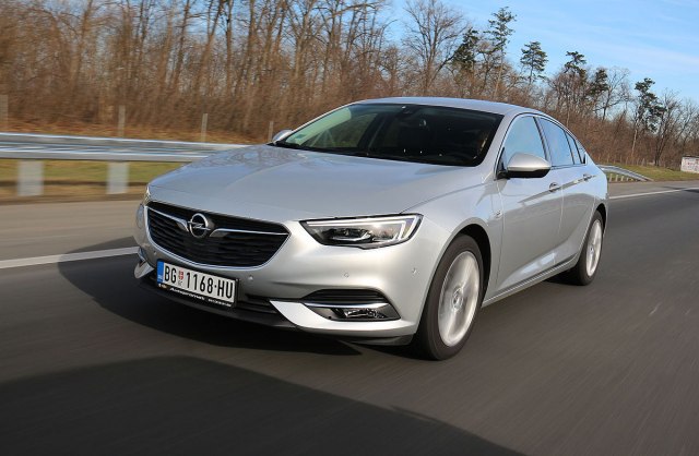 Auto test: Opel Insignia Grand Sport 2.0 CDTI Innovation