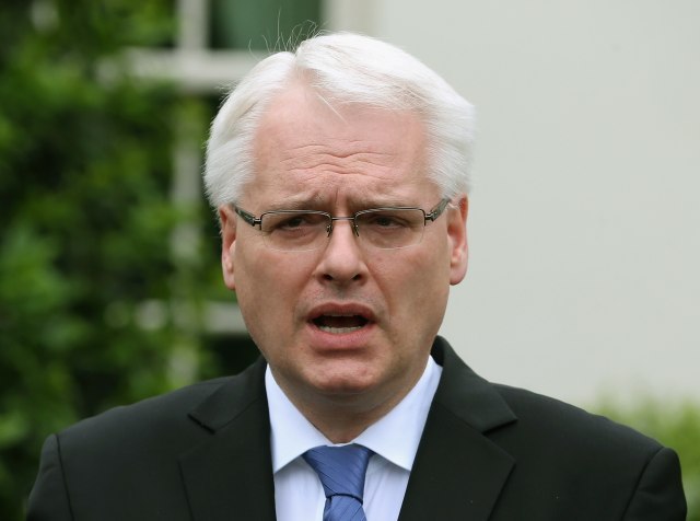 Josipović: Kitarović dala krila ustašofiliji u Hrvatskoj