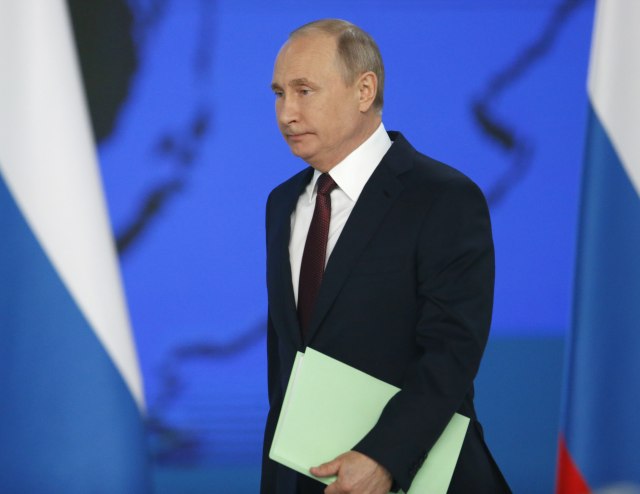 Putin u govoru poruèio SAD: Izraèunajte domet naših raketa