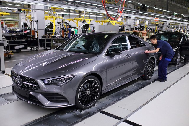 Mercedes poèeo proizvodnju nove kupe-limuzine u komšiluku