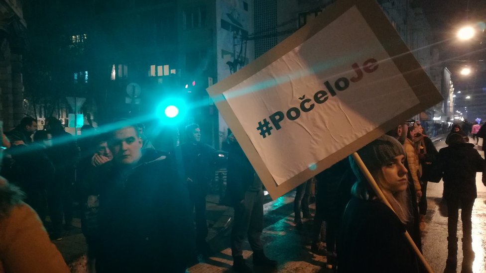 Protesti u Srbiji, Tirani, Podgorici i Banjaluci - poèinje li Balkansko proleæe