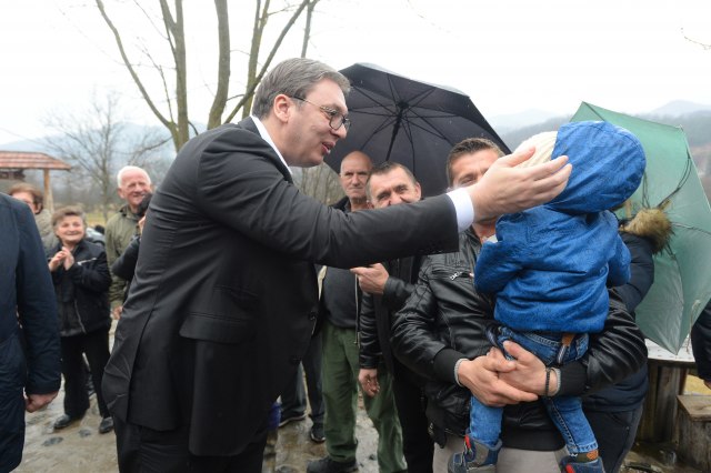 Vučić posetio etno-selo 