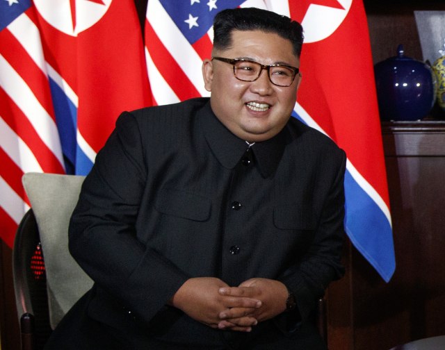 Kim: Neæu da mi deca žive sa bremenom nuklearnog oružja