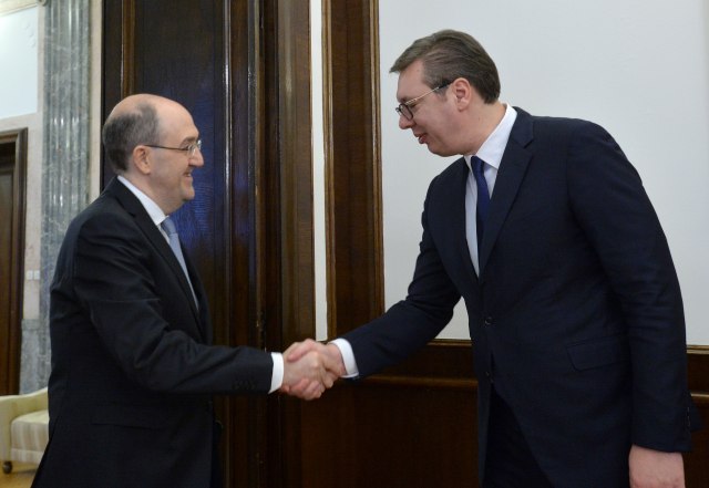 Vucic concerned by EU's inability to pressure Pristina