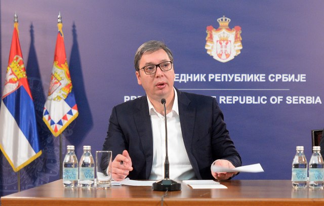 Vučić: Ostavljeni smo na cedilu