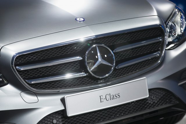 Tužio Mercedes i dobio odštetu - Opis "kožna sedišta" je jasan