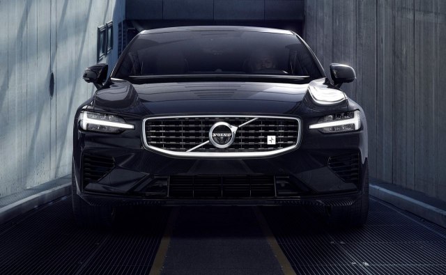 Volvo limitira maksimalnu brzinu na 180 km/h