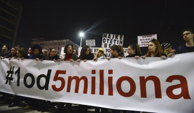 Protest "Jedan od pet miliona" u Beogradu, blokada RTS-a