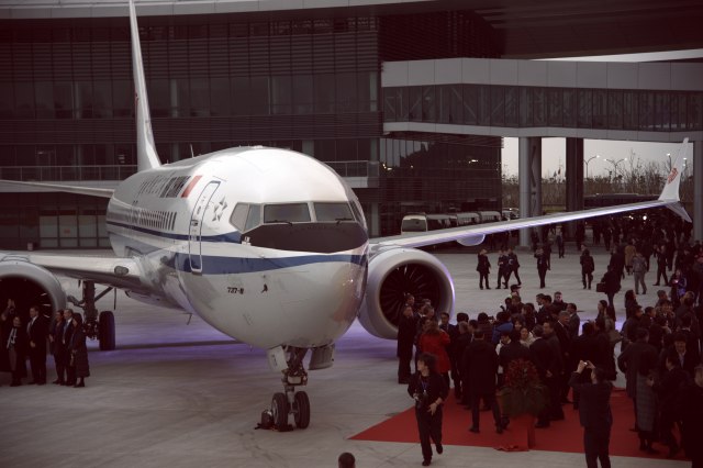 Haos na nebu: 100 aviona prizemljeno, oglasio se i Boing