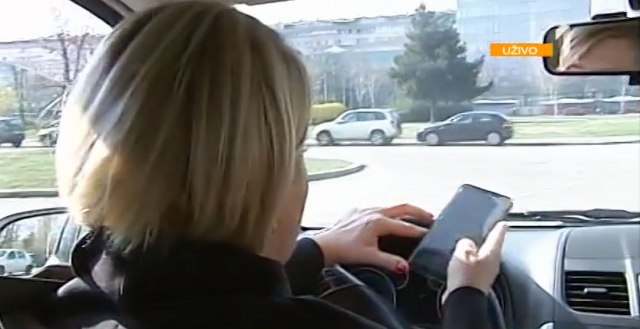 Koliko nas mobilni ometa u vožnji i da li smo toga uopšte svesni?