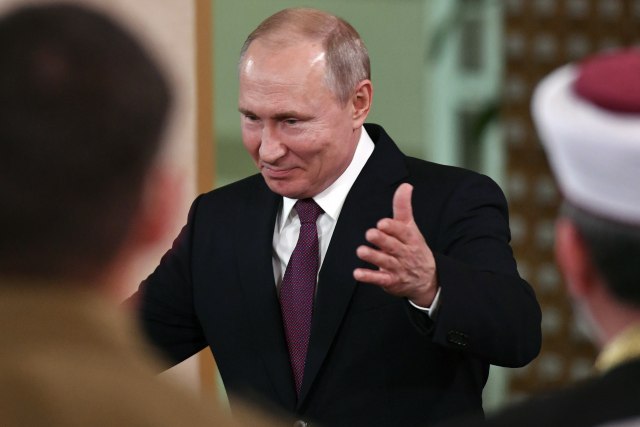 Putin: Ako nam EU ukine sankcije, stopiraæemo reciproène mere