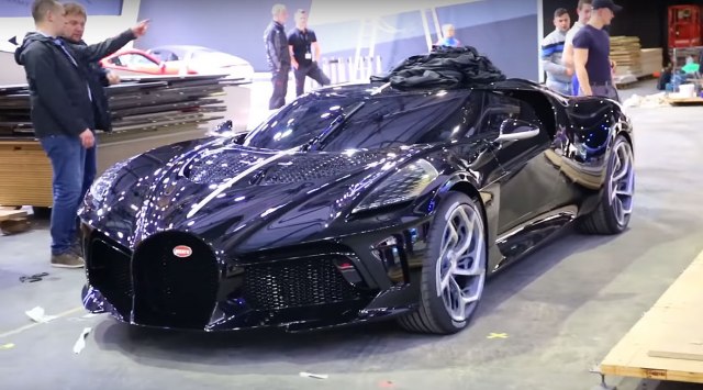 Kako izgleda kada najskuplji auto na svetu napušta ženevski salon