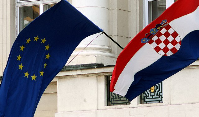 Zadar: Kukastim i ustaškim simbolima išarana kuća Čehinje