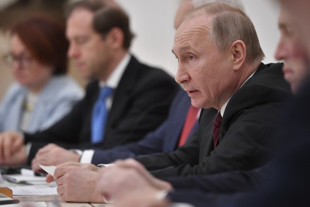 Putin nudi pomoæ za obnovu Notr Dama