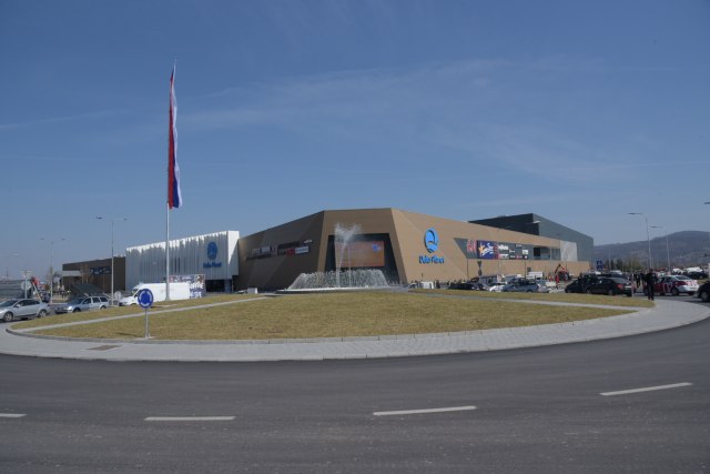 Svečano otvoren Delta planet - prvi tržni centar u Banjaluci VIDEO