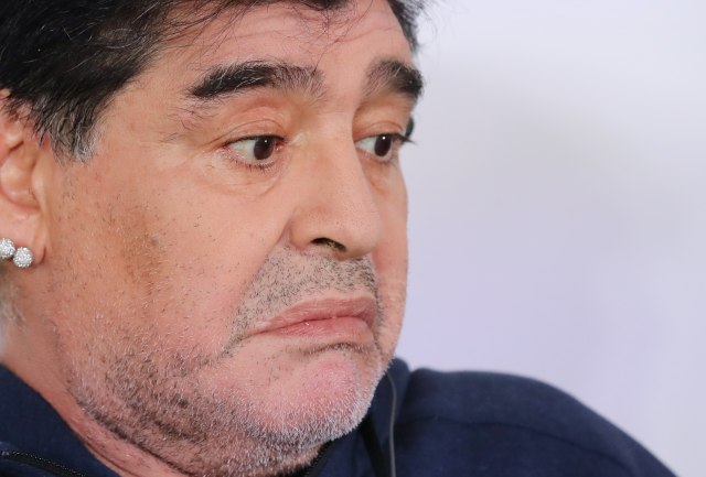 Maradona: Gomila nesposobnjakoviæa, oni ne zaslužuju taj dres