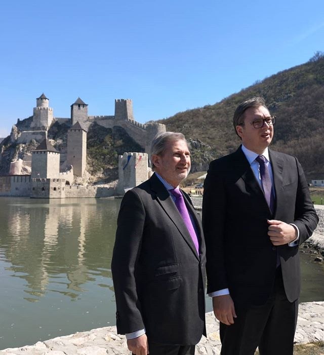 Otvorena obnovljena Golubačka tvrđava, obišli je Vučić i Han FOTO/VIDEO