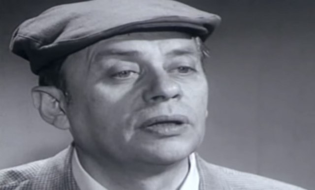 Bacio je džemper od 800 maraka i poèeo da ga šutira: "Umeo je da se potuèe onako mali i bolestan"