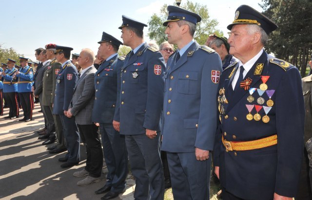Top Serbian military brass meeting in Belgrade