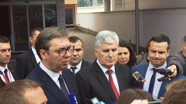 Vučić u Mostaru: Mi poštujemo tuđi integritet, poštujte i vi naš