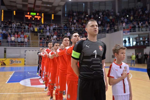 Aksentijeviæ dominirao izmeðu stativa, Srbija srušila Brazil u Èairu