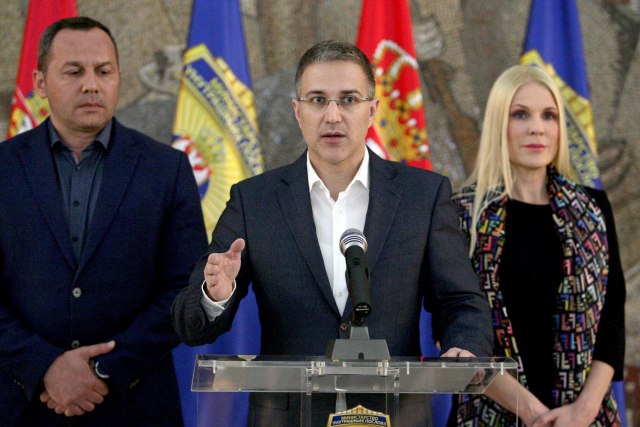 Stefanović: Srbija ne sme dopustiti da se bilo ko oseća nebezbednim