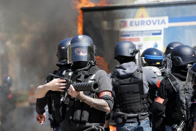 Pariska policija u stanju pripravnosti, upozorava na moguæe nasilje za 1. maj