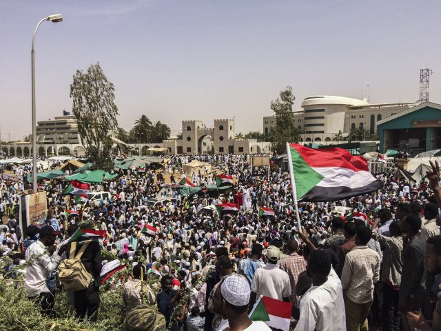 Sudan: Najmanje 16 mrtvih na protestima, 20 povreðeno