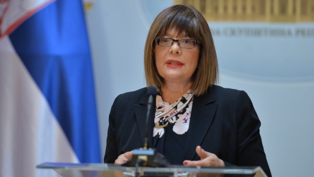 Maja Gojković pozvala sve poslaničke grupe na konsultacije