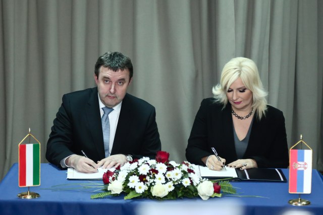 Potpisana dva memoranduma: Novi projekti Srbije i Mađarske