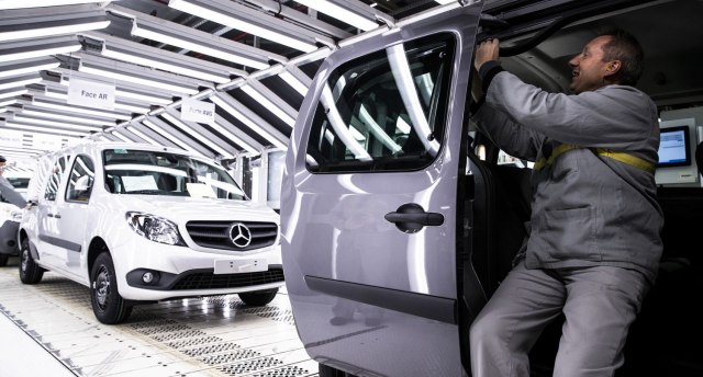 Daimler reže troškove – kraj ljubavi izmeðu Mercedesa i Renaulta?