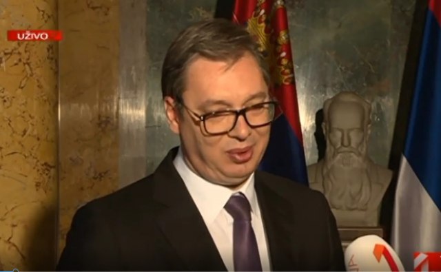 Vučić za TV Prva pred početak mitinga: Ovo je glas naroda