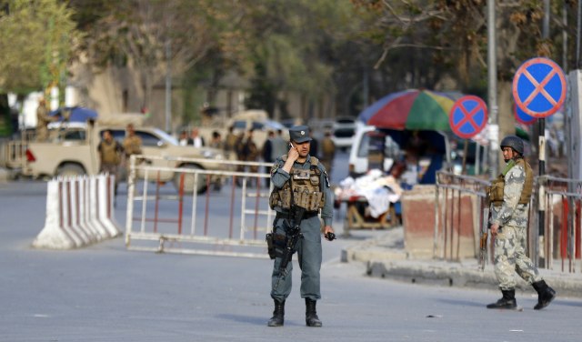 Okonèan napad na vladine zgrade u Kabulu - svi napadaèi ubijeni
