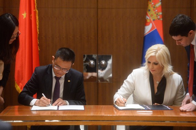 Ministarka Mihajlović potpisala četiri sporazuma u Pekingu