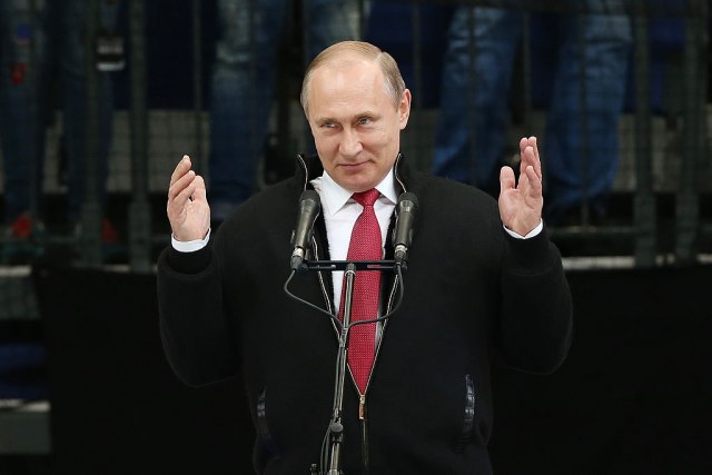 Putin postigao osam golova u egzibicionoj hokejaškoj utakmici