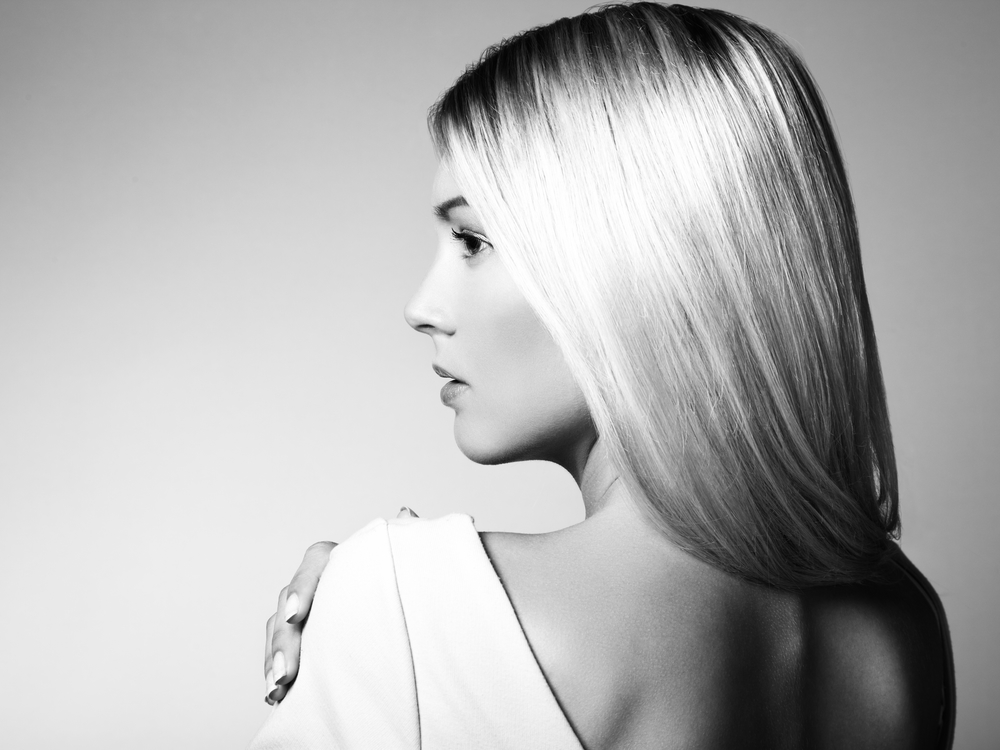 Muči vas masna kosa? Previše opada i nikako da poraste? Evo načina kako da i vaša kosa bude lepa i negovana!