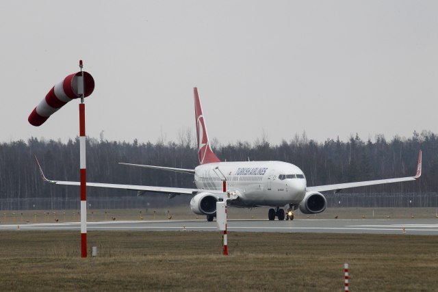 Iznad dela Srbije neæe biti letova? Kontrolori leta najavili štrajk