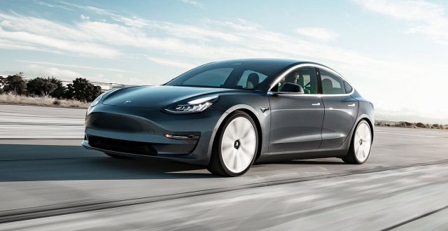 Tesla Model 3 zablistao na 