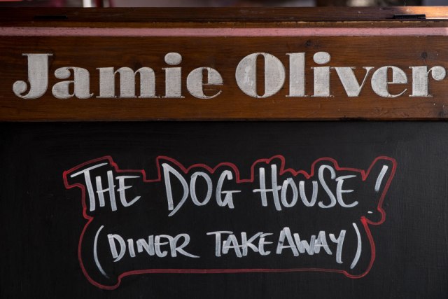 Sudbina "Golog kuvara": Zbog èega je propao Džejmi Oliver?