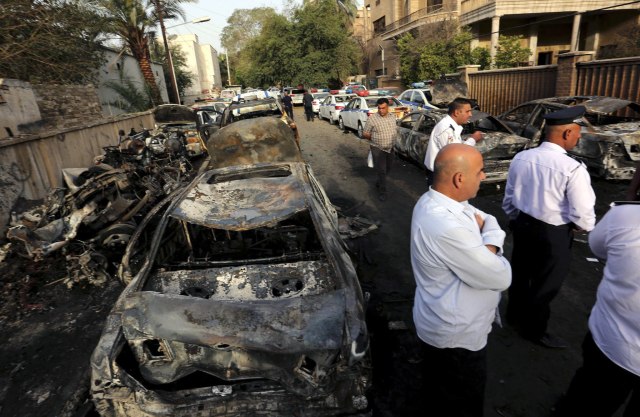 Irak: Automobil bomba usmrtio 5, a ranio 8 ljudi