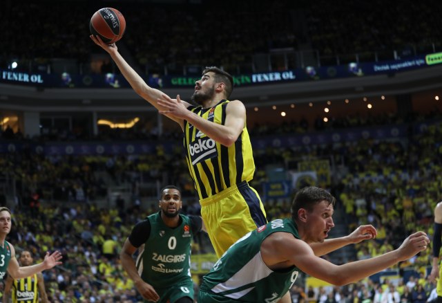 Srpski čas košarke – Fener se surovo osvetio za Ankaru