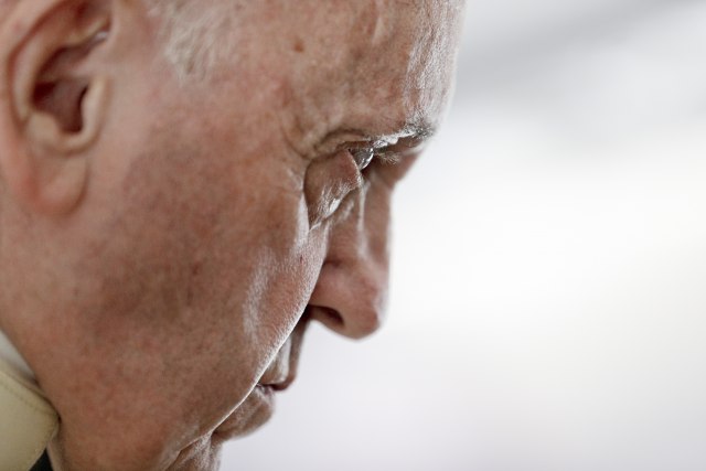 Papa se moli za EU: Ako ne bude pažljiva presušiće
