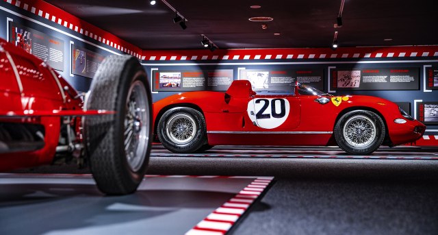 Ferrari slavi 90 godina uèešæa na auto-trkama FOTO